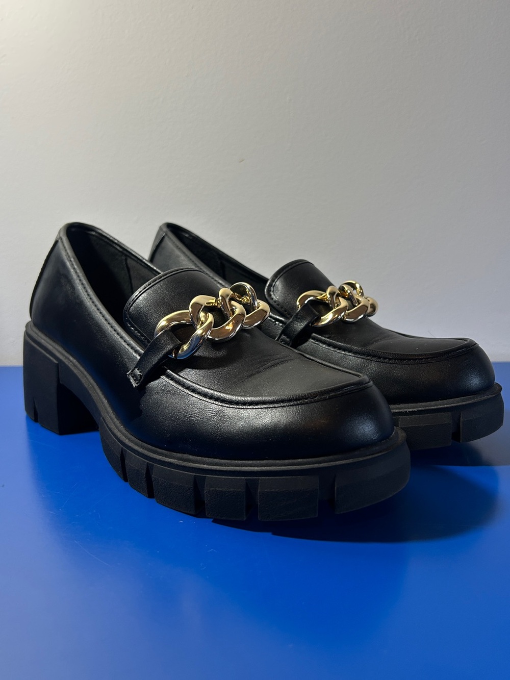 Madden NYC black chunky platform loafers with gold chain size 11